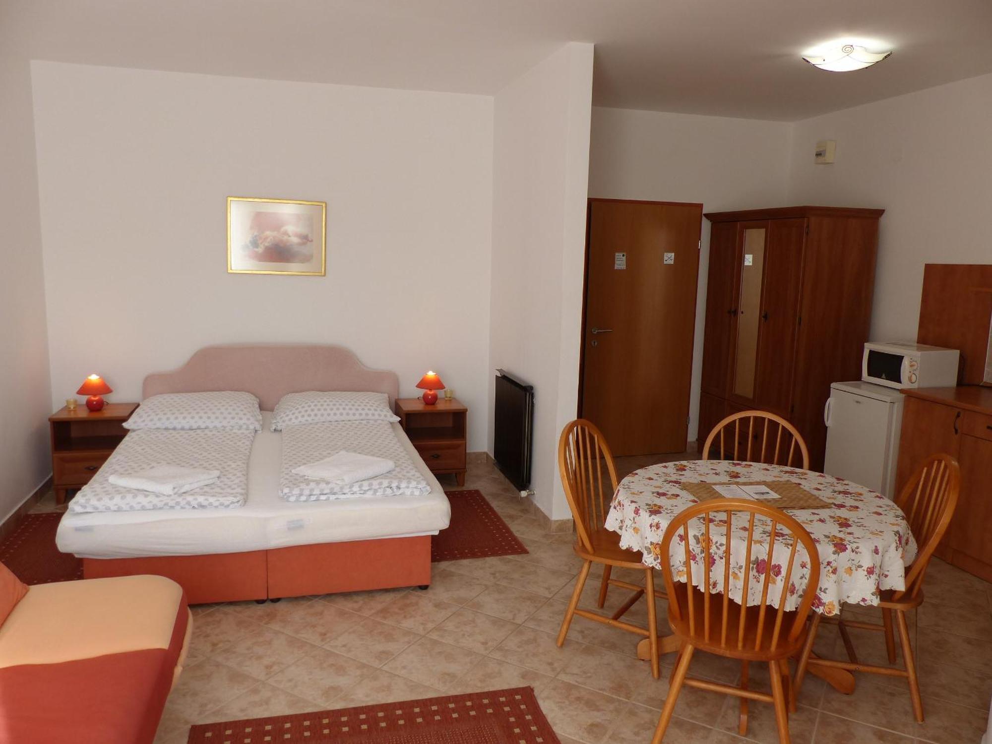 Toscana Lakeside Apartments I - II Family Friend Siófok Rum bild